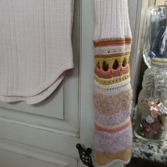 Free People 'Mixed Up Cuff' Thermal Top - Picture 15 of 15